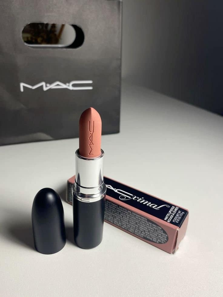 MAC MACXIMAL SILKY MATTE LIPSTICK - Huulipuna - velvet teddy
